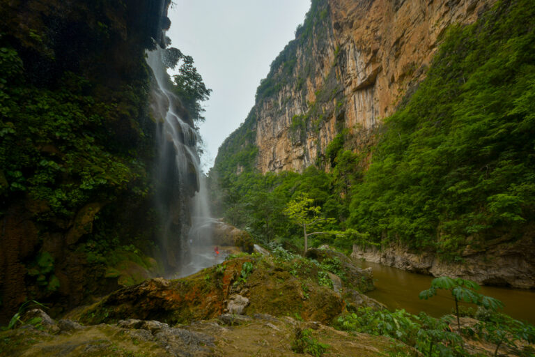 El Aguacero, Chiapas, México.